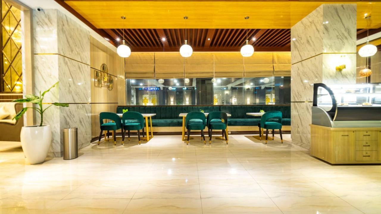 Pop! Hotel Teuku Umar Денпасар Экстерьер фото